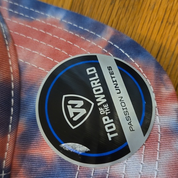 NWT University Of Kentucky Tye Dyed Cap.  Snapback Top Of The World - Picture 3 of 11